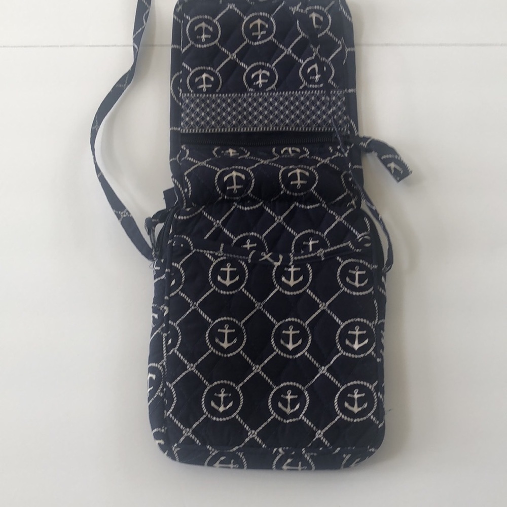Nautical fabric small bag with multiple pockets and zippers in navy and white - Picture 8 of 9